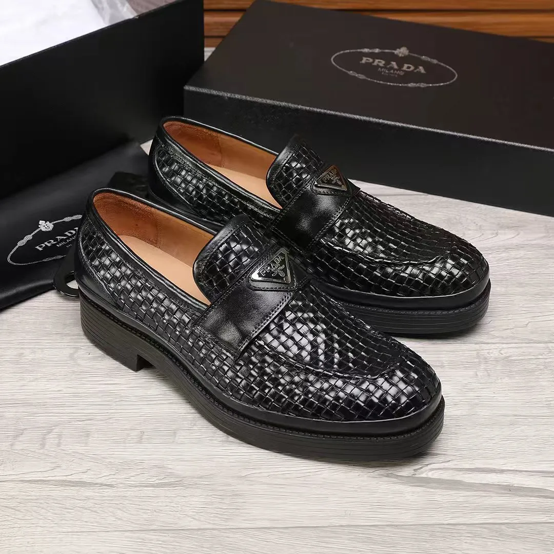 Men's shoes 💰620 💰💰🎩🎩【Prada】Counter 1:1⬆️original reproduction, absolute quality🆗original outsole, high-quality imported rubber, wear-resistant and non-slip, never degummed, upper material: imported first-layer cowhide➕anti-slip foam outsole, official website material, inner material: water-dyed leather lining, 6 colors available! Code number 38-45